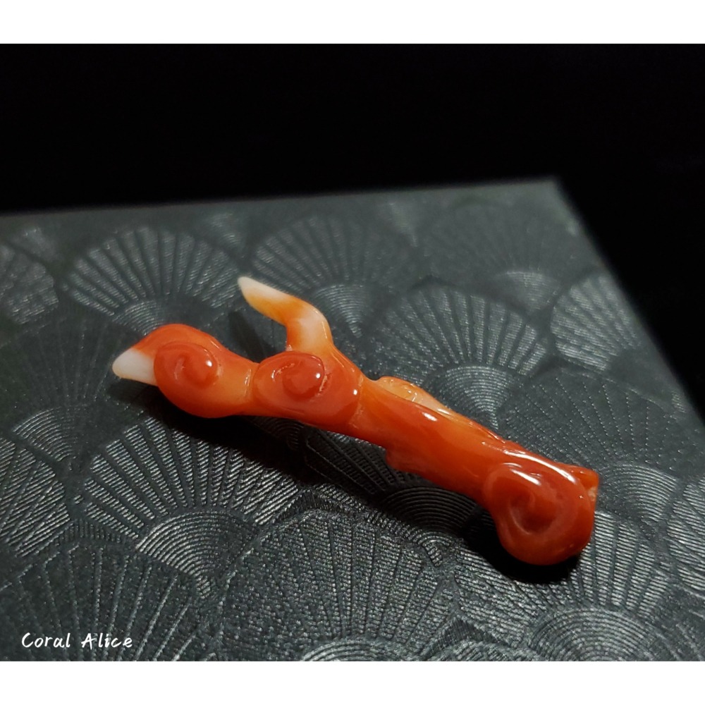 🌟Coral珊寶手作-天然阿卡珊瑚手工刻花(無孔) 42.8mm CO2P1-191-細節圖2