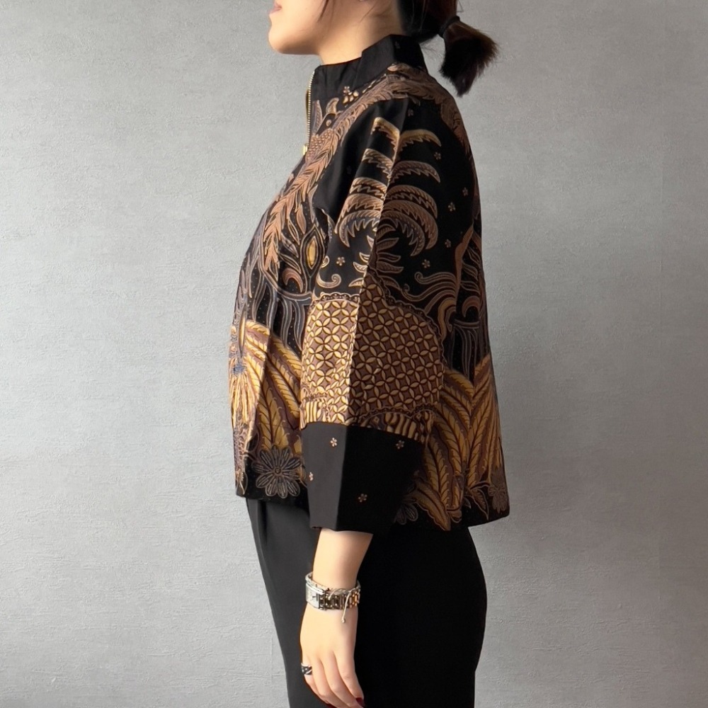 【INBATIC】YURA - BATIK OUTER 知性泡泡袖短外套 - Blackbird 黑鳥-細節圖3