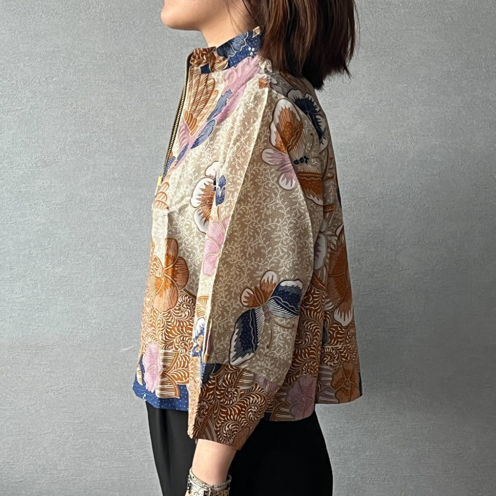 【INBATIC】YURA - BATIK OUTER 知性泡泡袖短外套 - Golden Blue II 金藍 II-細節圖4