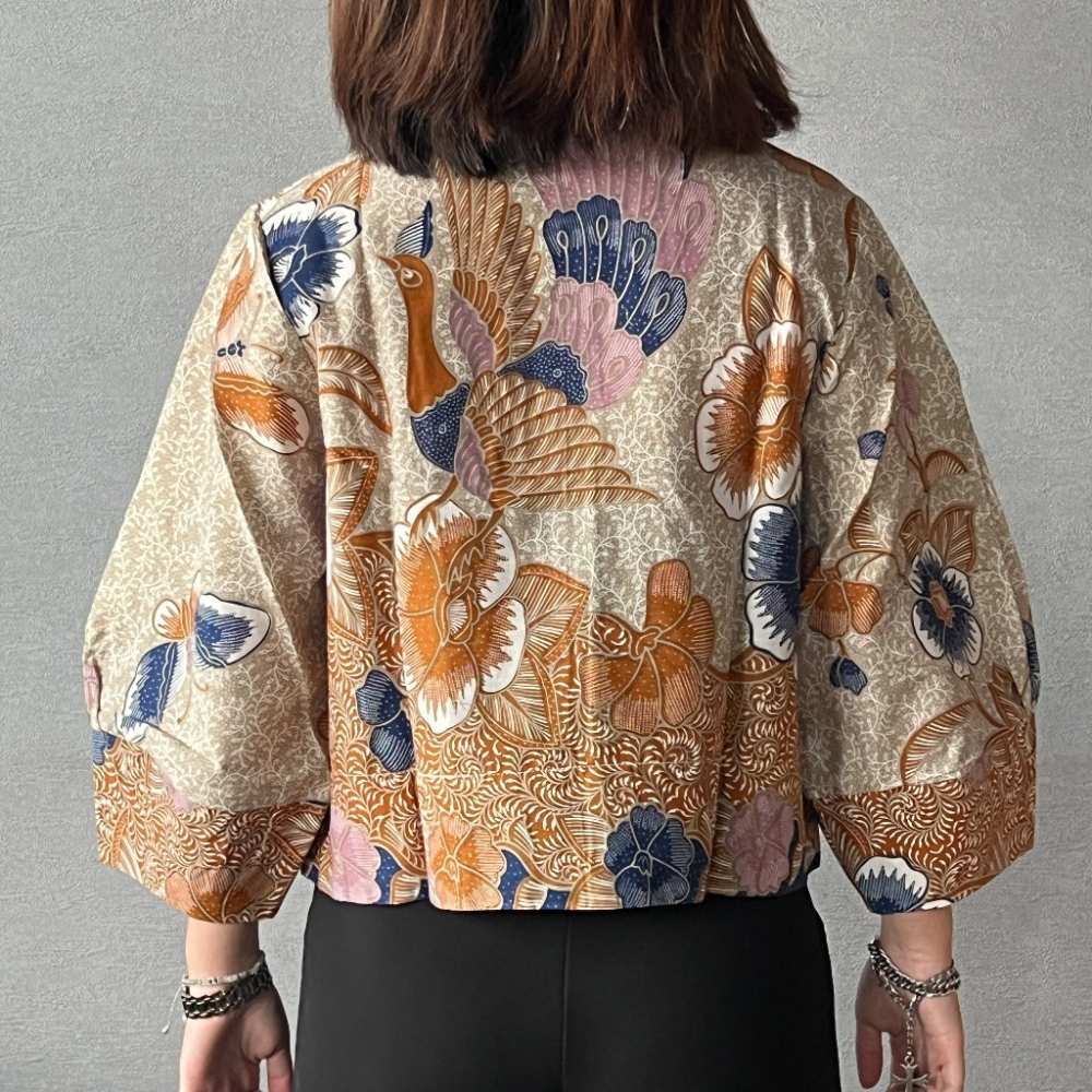 【INBATIC】YURA - BATIK OUTER 知性泡泡袖短外套 - Golden Blue II 金藍 II-細節圖5