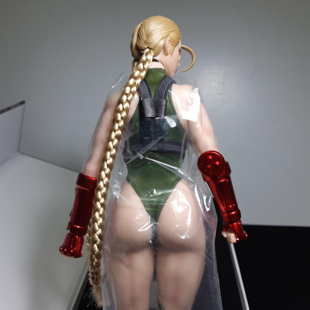 拆檢 PLAY TOY 格鬥女戰士 快打旋風 倩咪 P020-A 綠色 1/6 12吋 包膠可動人偶-細節圖4