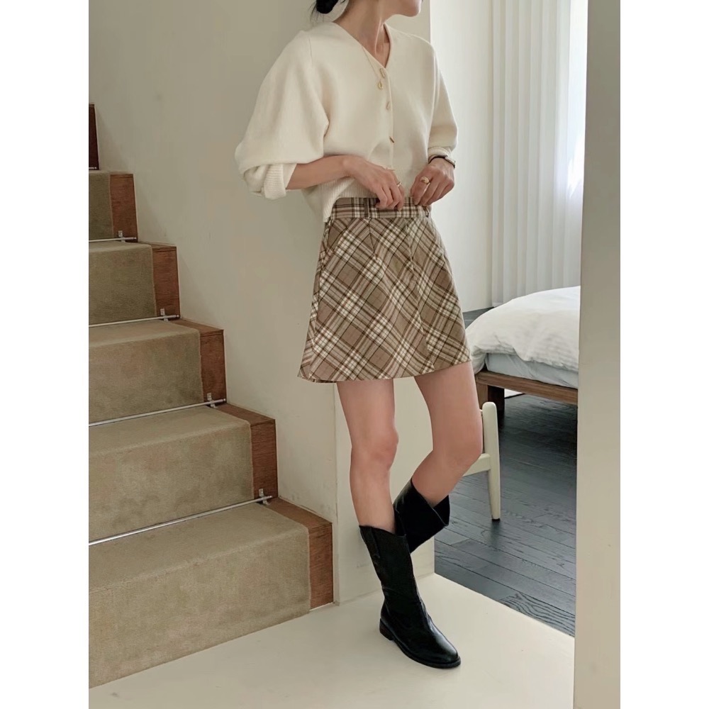 台中現貨202512正韓🇰🇷空運 復古長方金釦💘一見鍾情 闆娘自留 特色混色毛料毛衣外套 3色 經典款-細節圖9