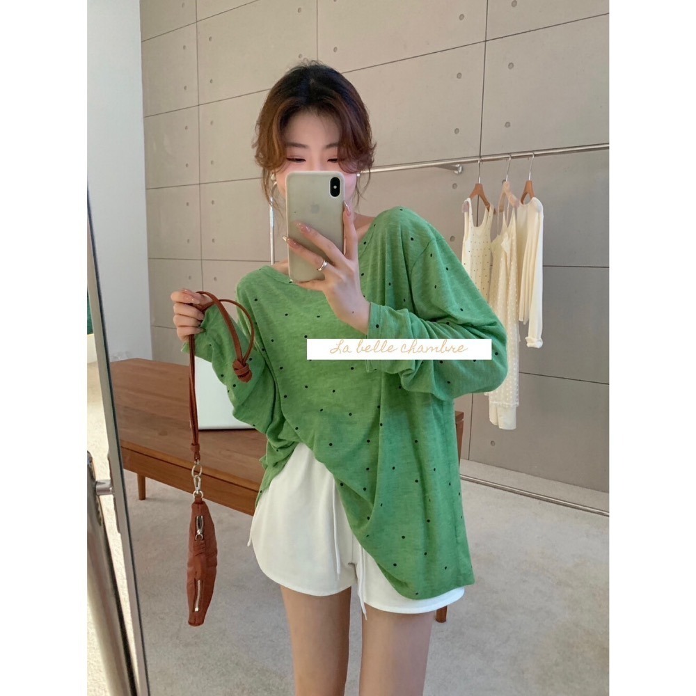 台中現貨 這件闆娘有夠喜歡 很喜歡抓皺開衩跟頸鏈穿法🤍cp值很高 大推🖤🤍🩶三色-細節圖6