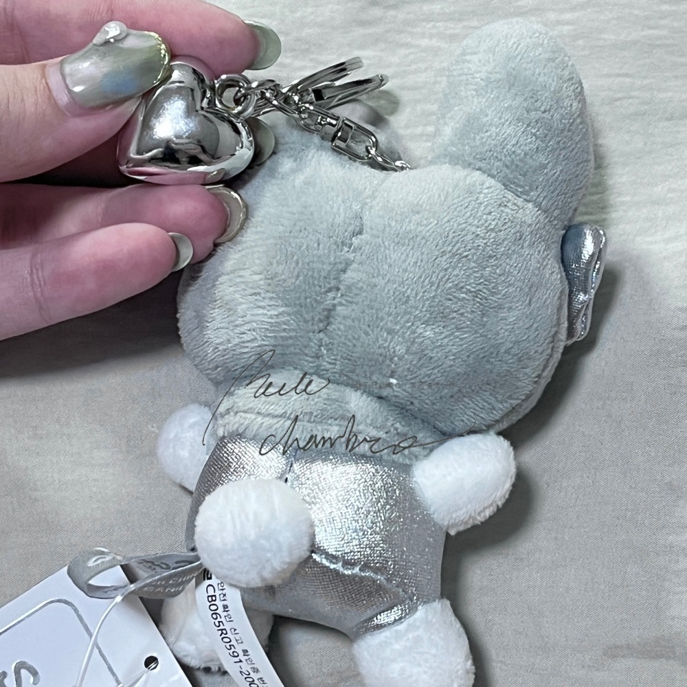 台中現貨y2k風🇰🇷正版最新銀色三麗鷗娃娃愛心💗吊飾售完為止 庫洛米美樂蒂布丁狗帕恰狗大耳狗玉桂狗凱蒂貓Kitty-細節圖3