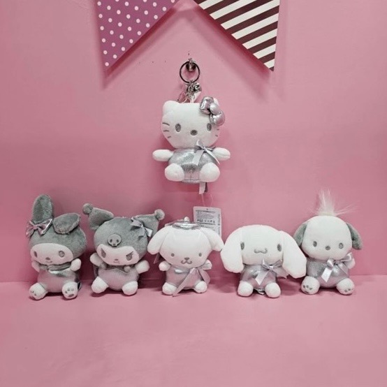 台中現貨y2k風🇰🇷正版最新銀色三麗鷗娃娃愛心💗吊飾售完為止 庫洛米美樂蒂布丁狗帕恰狗大耳狗玉桂狗凱蒂貓Kitty-細節圖10