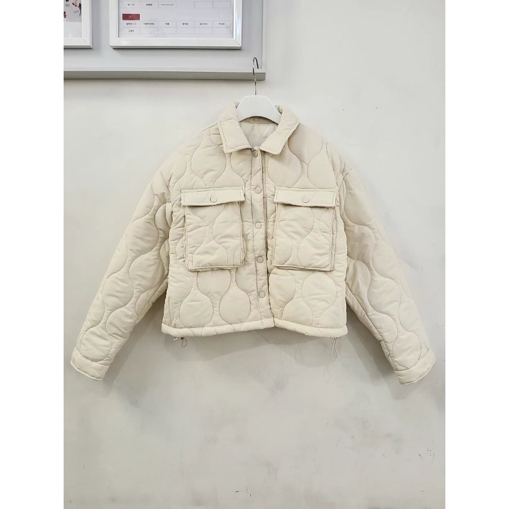 現貨 正韓空運🇰🇷無印風大口袋絎縫葫蘆紋下抽繩保暖鋪棉外套 3色-細節圖4