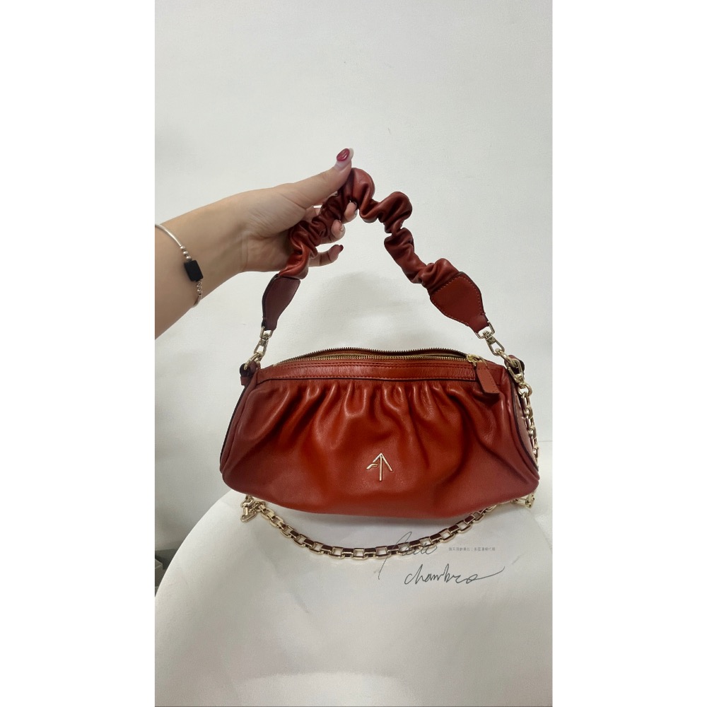 免運實拍 MANU Atelier 土耳其箭頭包 2WAY 雙背帶 抓皺 雲朵包 鍊條-細節圖3