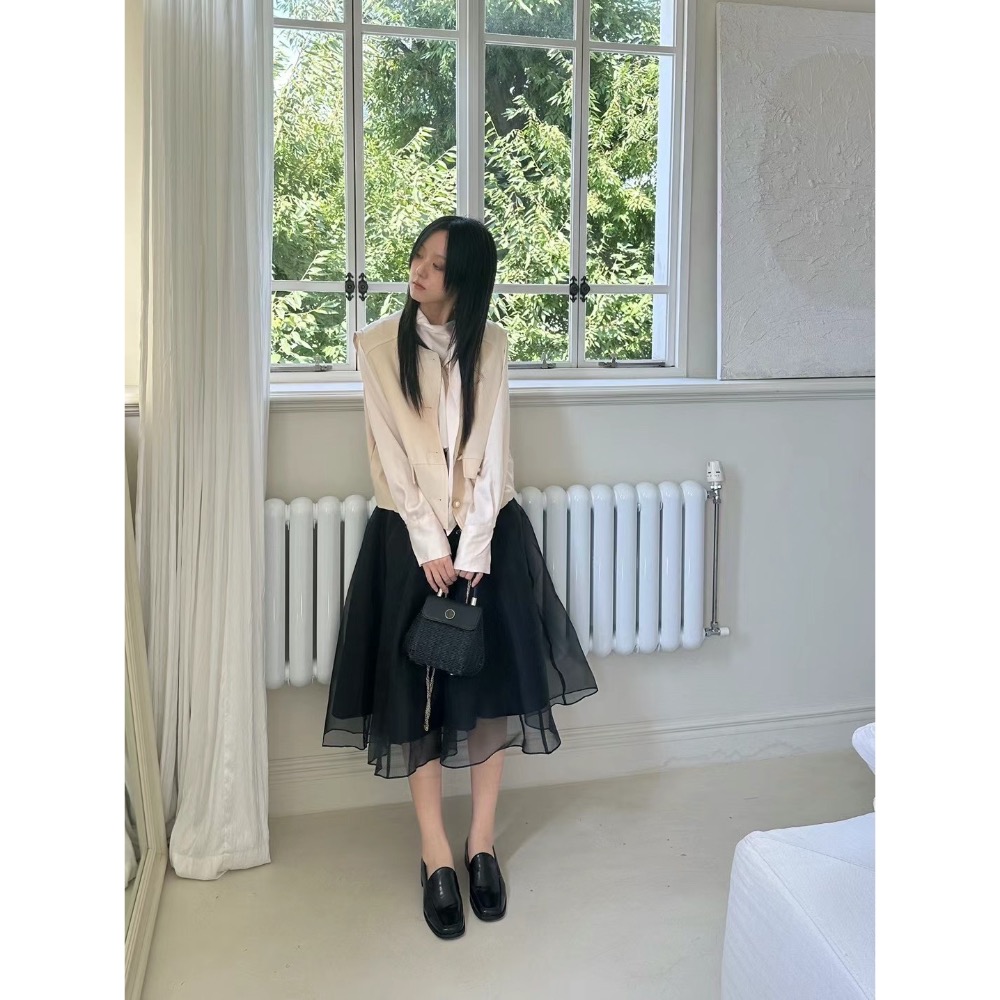 台中現貨⚡️百元正韓🇰🇷空運7折出清 大碼友善 挺版西裝外套背心大珍珠扣 下擺縮口 酒紅現貨 四季貴婦小香風-細節圖8