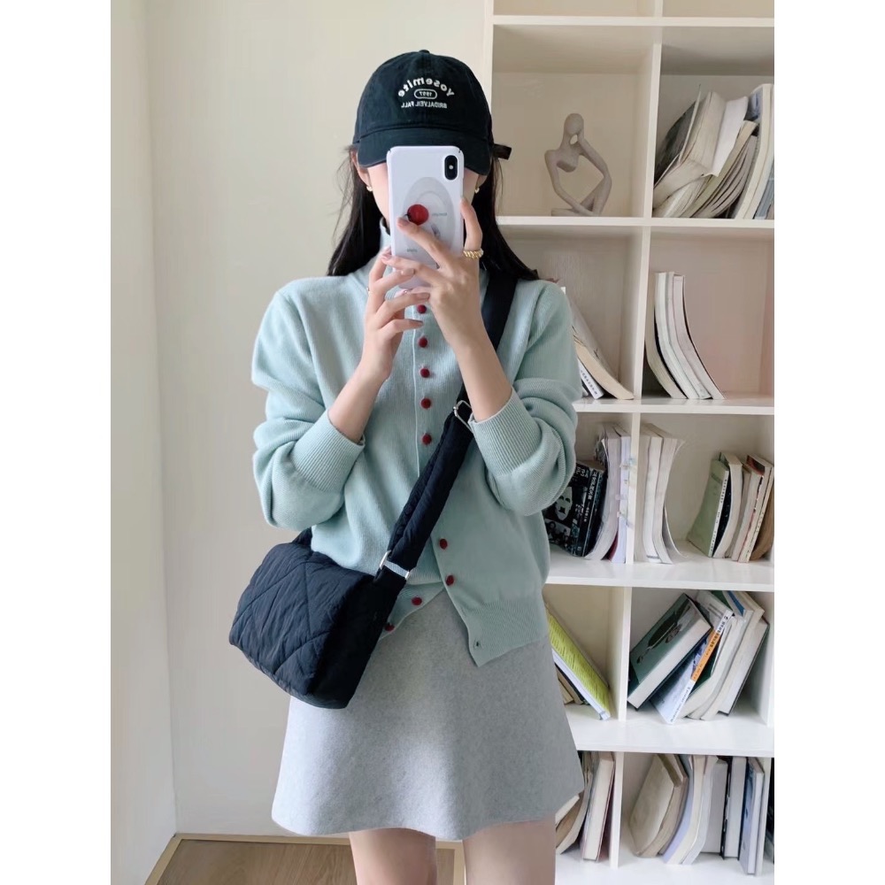 台中現貨⚡️超可愛大容量、澎澎兩背包黑色、米白2色現貨 可斜背 肩背 腋下包 雲朵包-細節圖2