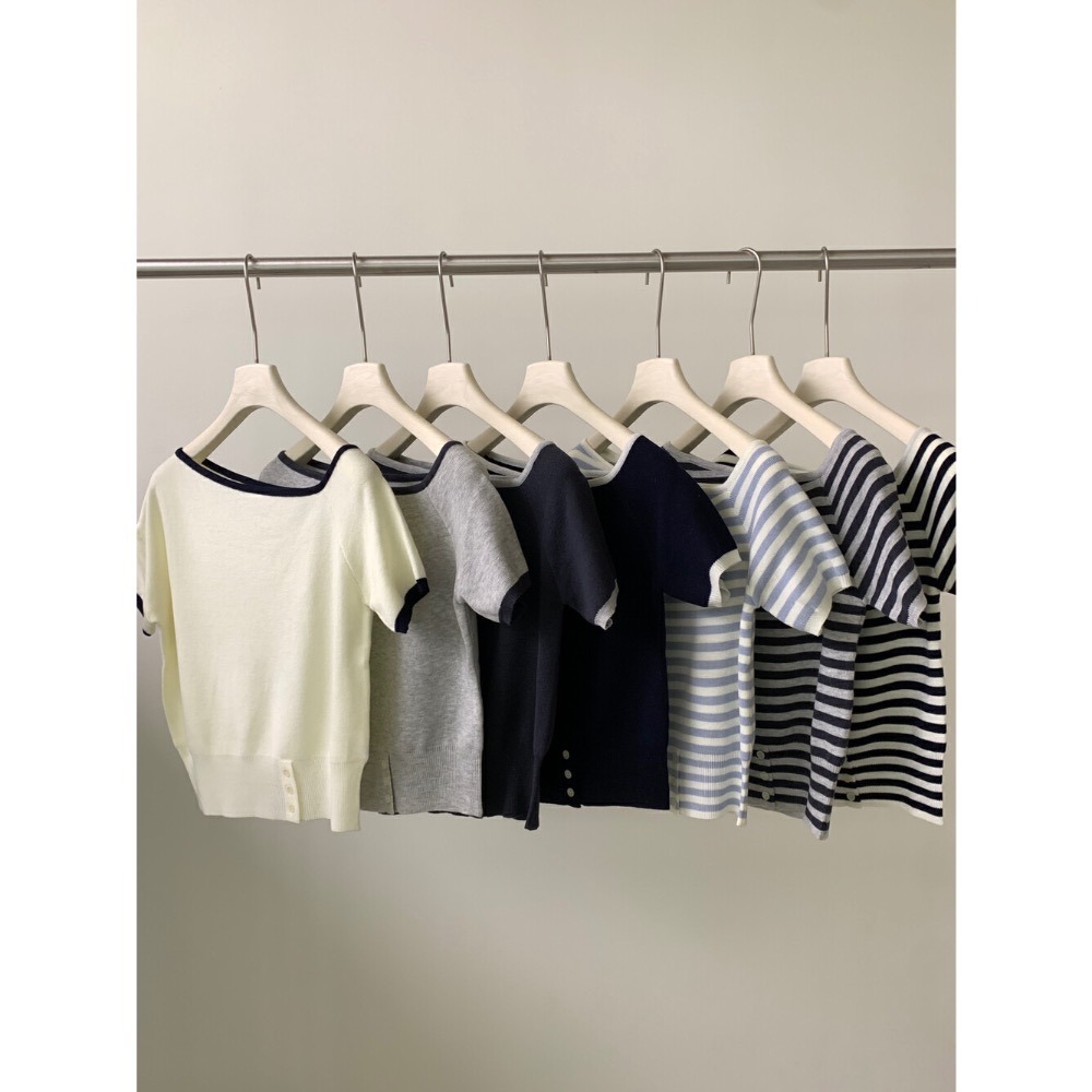 台中現貨⚡️氣質lady風 小露香肩 小香撞色 不對稱拼色斜領側扣短袖針織衫-細節圖9