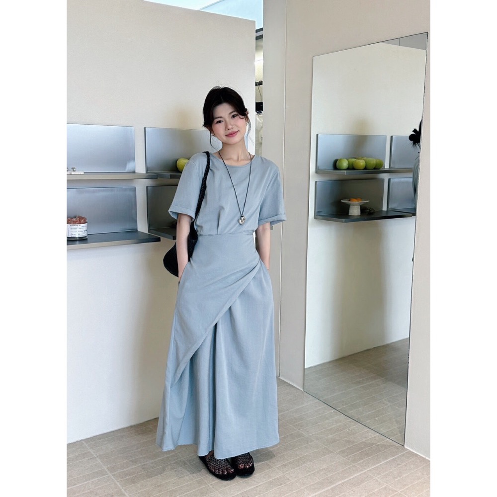 台中現貨⚡️獨家～法式溫柔純色不規則綁帶腰圍鬆緊真口袋收腰顯瘦短袖混棉洋裝連衣裙 淺藍/藏藍 大碼友善-細節圖9