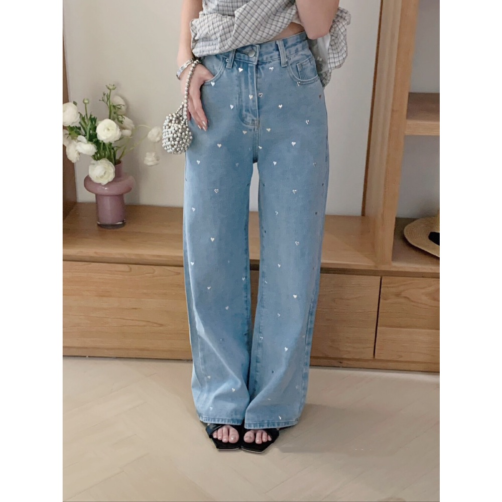 台中現貨⚡️韓版春季新款百搭直筒褲y2k銀色🩶愛心貼鑽高腰垂墜感牛仔褲  SML-細節圖2