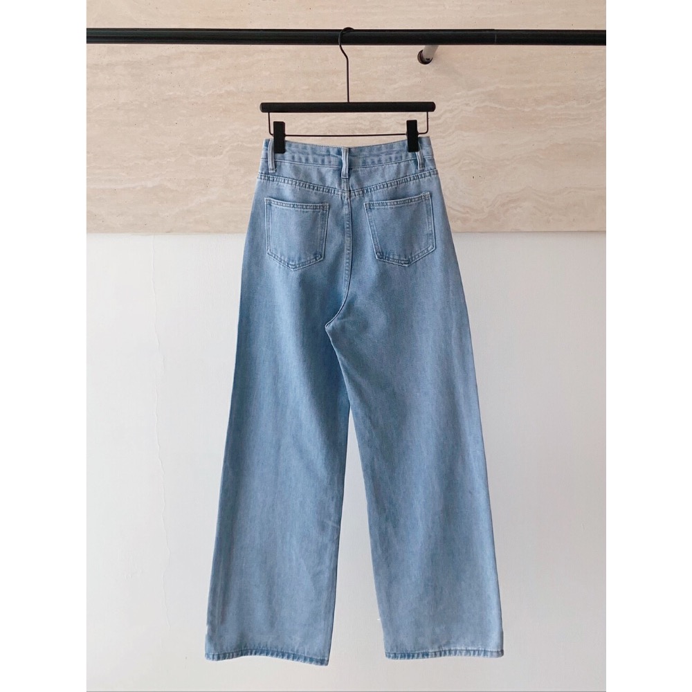 台中現貨⚡️韓版春季新款百搭直筒褲y2k銀色🩶愛心貼鑽高腰垂墜感牛仔褲  SML-細節圖4