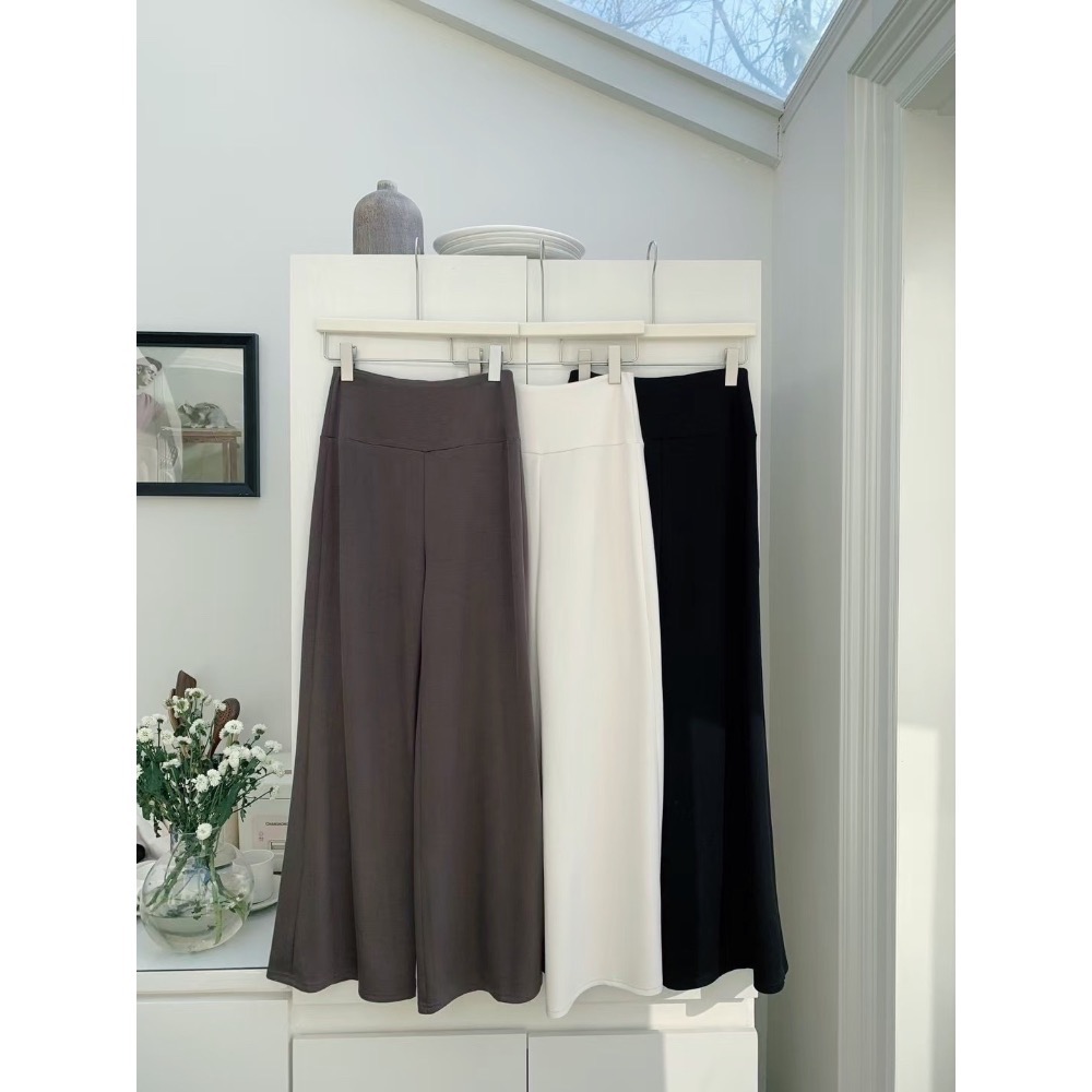 台中現貨⚡️顯瘦到爆🔥瘦瘦褲 超修飾！高腰收腹垂墜感彈力傘擺喇叭寬褲-細節圖2