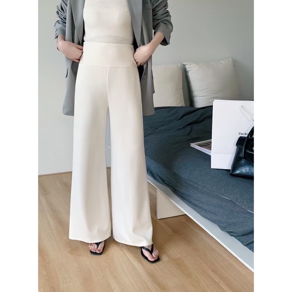 台中現貨⚡️顯瘦到爆🔥瘦瘦褲 超修飾！高腰收腹垂墜感彈力傘擺喇叭寬褲-細節圖3