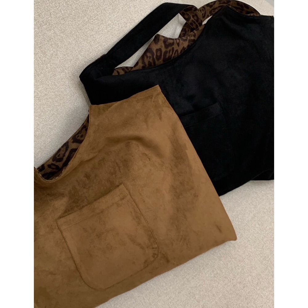 ［台中現貨⚡️］202511小資💘詢問度爆表 雙面麂皮豹紋A4大容量托特包-細節圖6