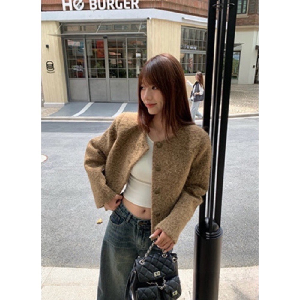 ［台中現貨⚡️］202511小資💘千金小香風～毛呢質感短版外套 $890 4色-細節圖3