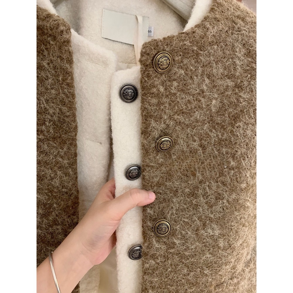 ［台中現貨⚡️］202511小資💘千金小香風～毛呢質感短版外套 $890 4色-細節圖8