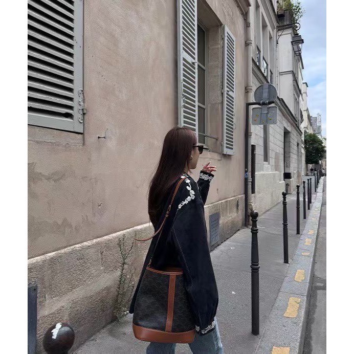 ［台中現貨⚡️］202511小資💘獨家設計師款 漫步香榭～重工設計感刺繡外套-細節圖6