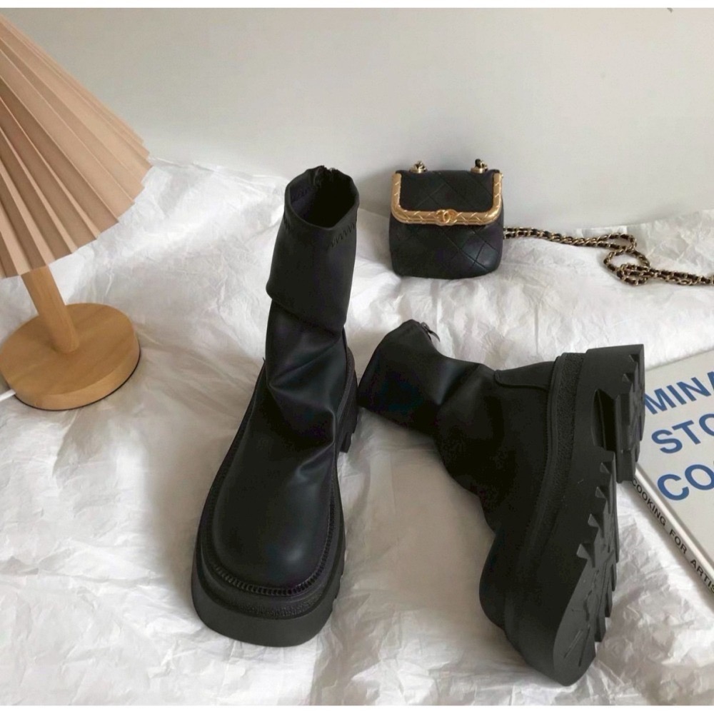 202512小資💘小編實穿包色 外銷韓國超舒服舒適厲害短靴 直接穿出女團長直腿~激瘦皮革厚底短靴36-40-細節圖4