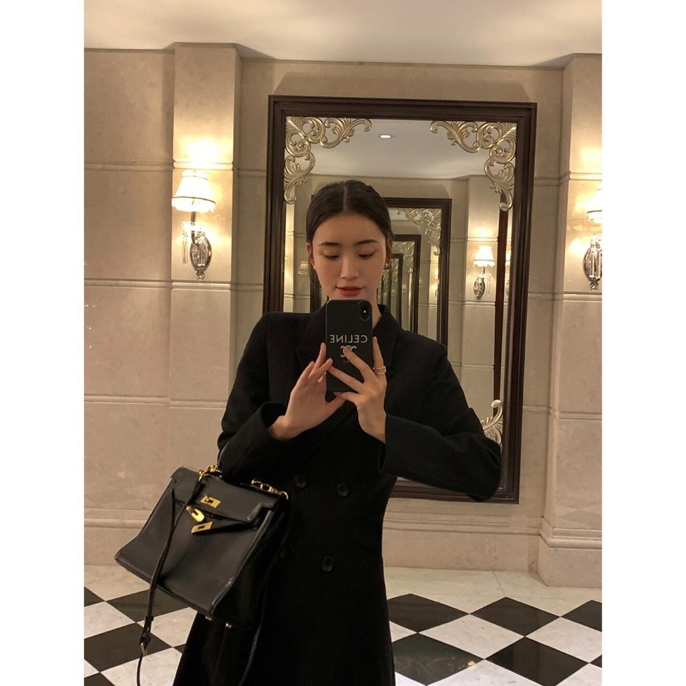 202512小資💘高級經典款經典色  黑灰風衣版型大衣 自帶氣勢 毛呢+内鋪棉+排扣+後縮腰顯瘦-細節圖4