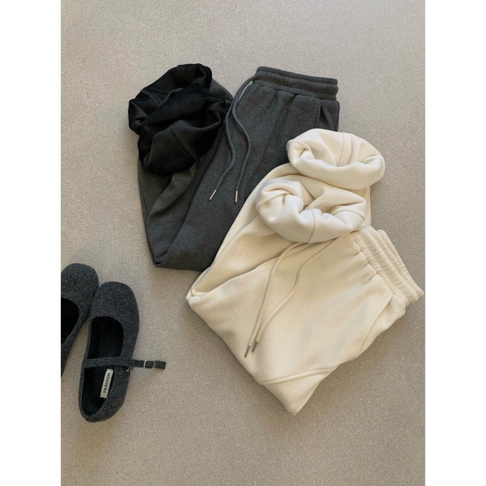 202511小資💘彎刀休閒褲 顯瘦鬆緊腰圍 大屁屁友善 不貼腿貼臀又顯瘦保暖 2色 SML-細節圖6