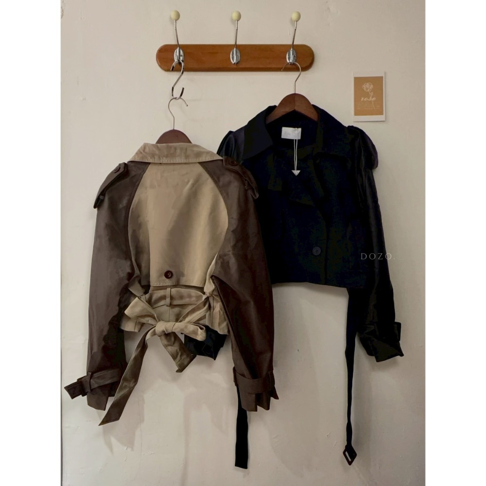 ［台中現貨⚡️］202511💘 高級時髦感 拼接皮革短版風衣外套 2色-細節圖4