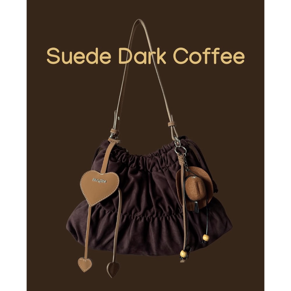 泰國8angles包品牌 Noodle 大容量 iPAID 送愛心掛飾 麂皮PU 拉鍊 雲朵包 餃子包-規格圖11