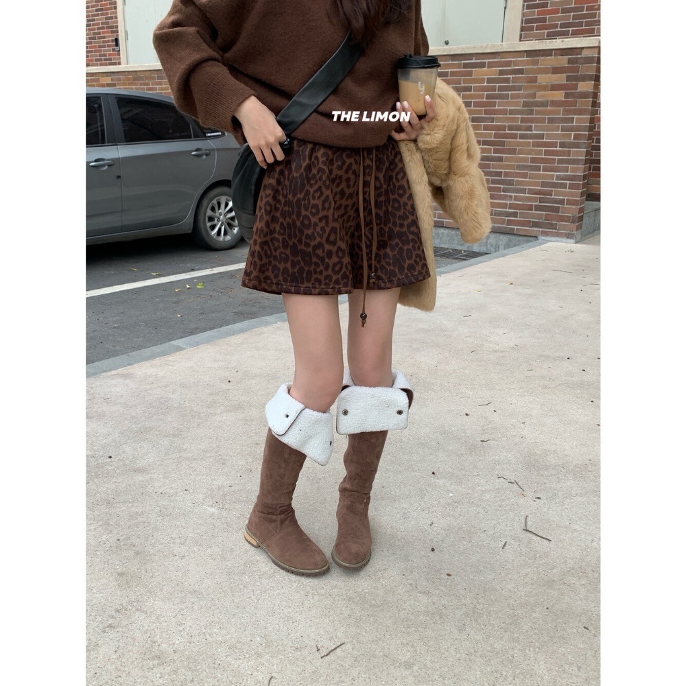 ［台中現貨⚡️］202511小資💘可可豹紋休閒短褲（腰帶串珠）-細節圖4