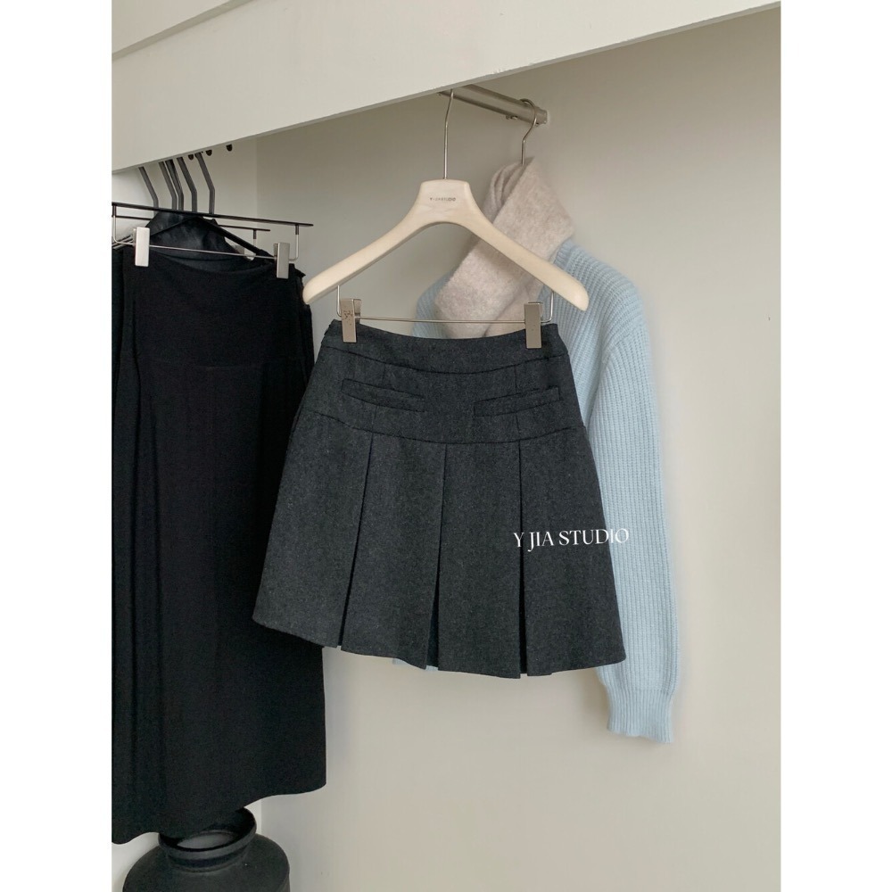 ［台中現貨⚡️］202512小資💘 學院風 冬日高級感格雷系毛呢高腰學院風百搭加厚百褶裙半身裙 SML-細節圖9