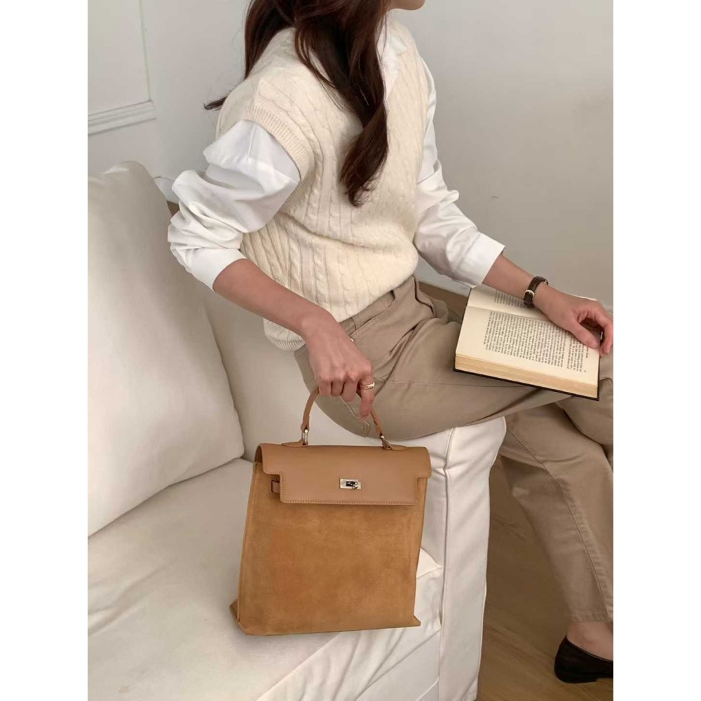 202511正韓🇰🇷麂皮素面拼接皮革kelly扣多背法 後背包 手提斜跨後背 2色-細節圖8