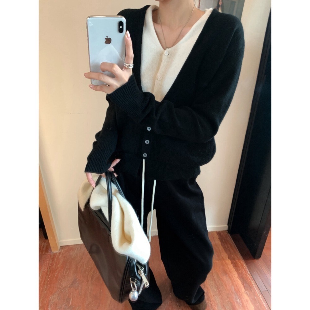 ［台中現貨⚡️］202511小資💘小眾設計感 6%羊毛 撞色假二件 顯瘦V領針織開衫 大胸友善 5色 KK-216-規格圖11