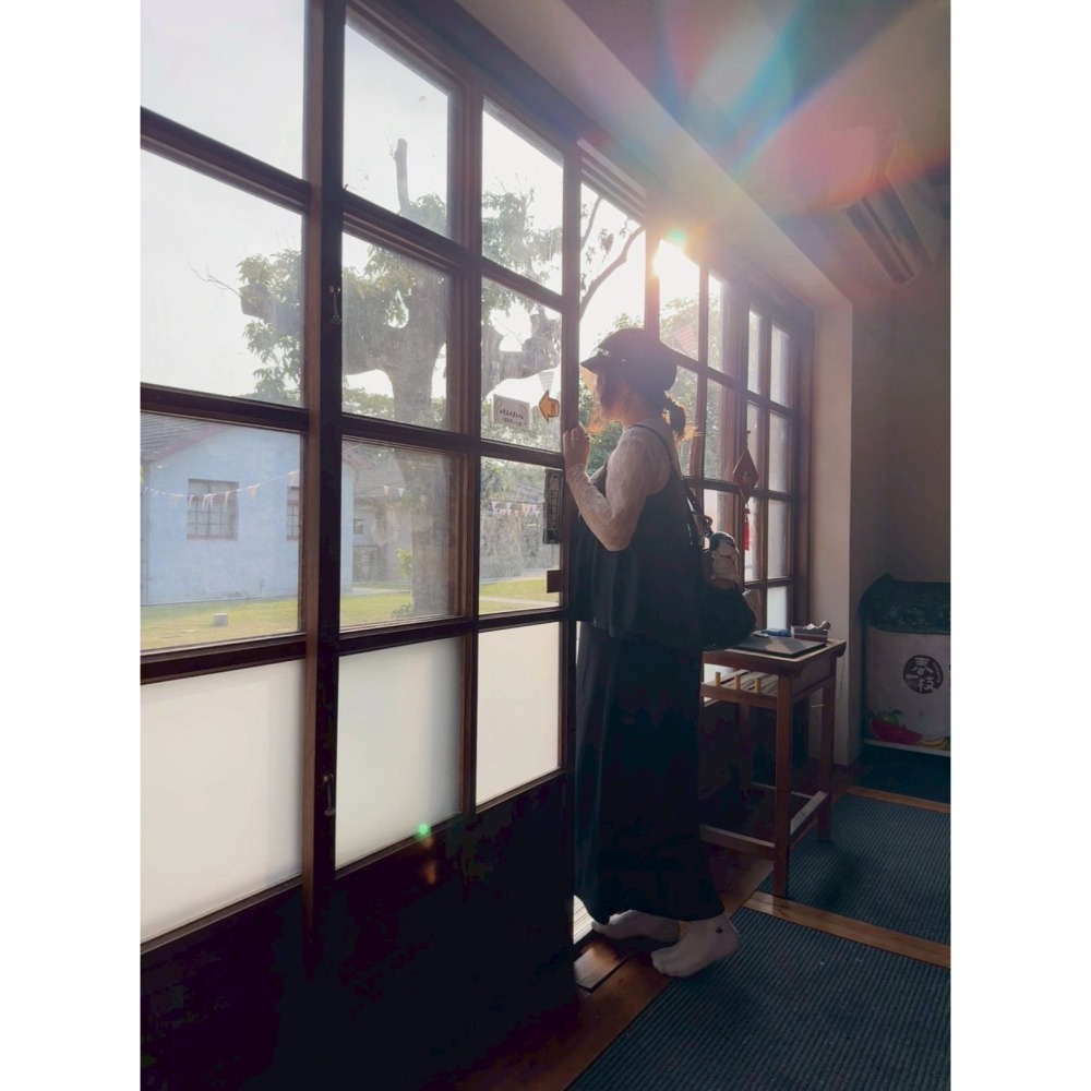 ［台中現貨⚡️］202511小資💘廠商訂製款✨激瘦真的不一樣 高腰側開衩超修飾毛呢長裙  深灰/黑色 2色-細節圖7