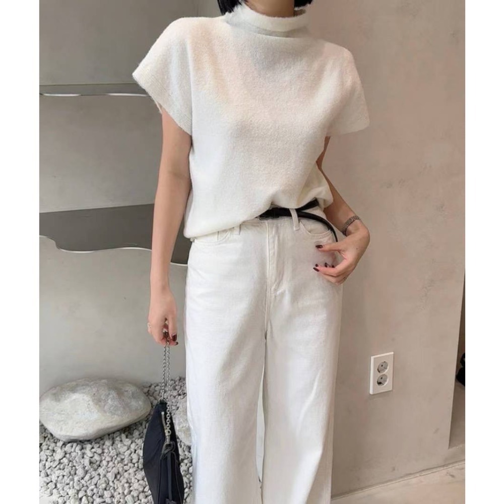 ［台中現貨⚡️］202511百元正韓🇰🇷顯瘦肉肉手臂 小高領 薄針織短袖毛衣 3色 可四季-細節圖3