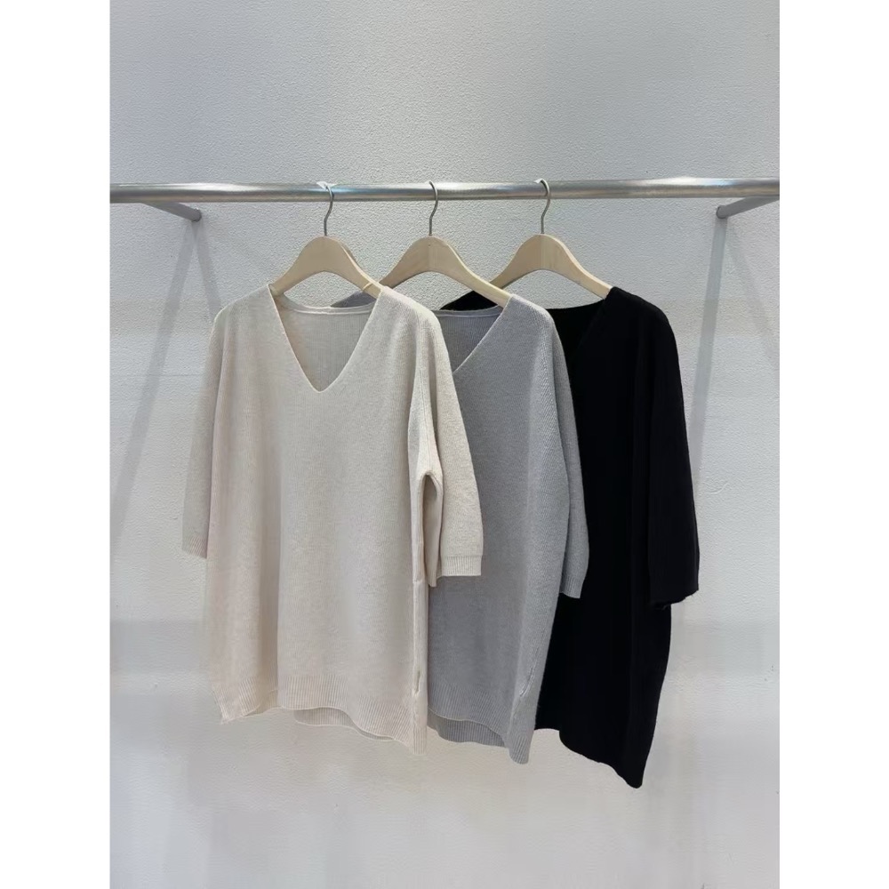 202511百元正韓🇰🇷顯瘦百搭 肉肉手臂 圓領 v領 薄針織短袖毛衣 可四季-細節圖6