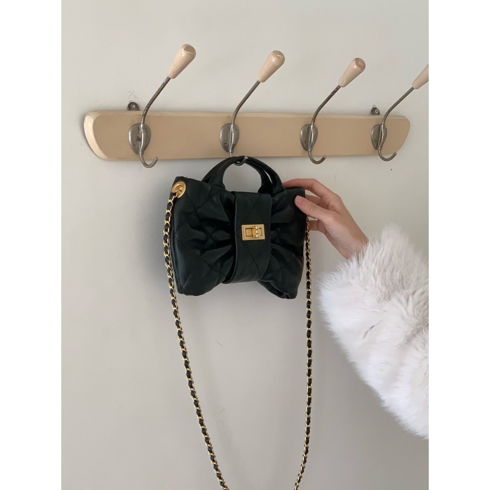 202511正韓🇰🇷小羊皮 蝴蝶結造型小香風皮穿鏈 手提斜挎包 2尺寸-細節圖5