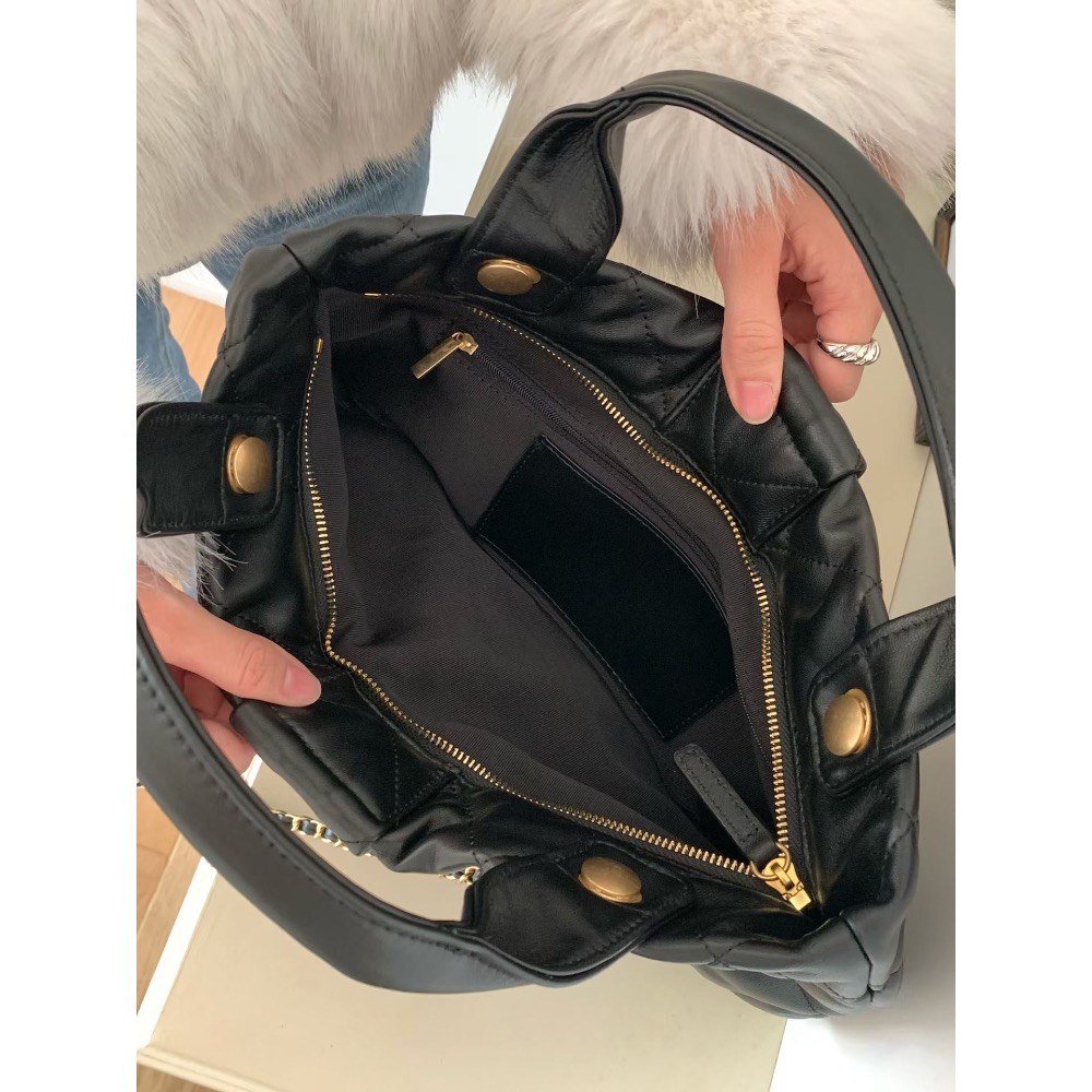 202511正韓🇰🇷小羊皮 蝴蝶結造型小香風皮穿鏈 手提斜挎包 2尺寸-細節圖11