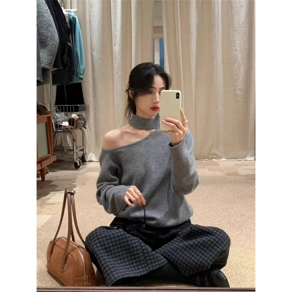 ［台中現貨⚡️］202512小資💘小露香肩小心機 choker造型掛脖斜肩羊毛針織毛衣 3色-細節圖3