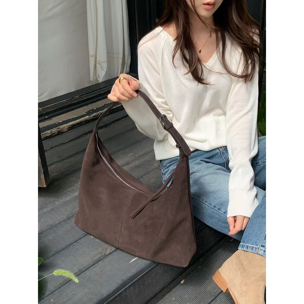 202512正韓🇰🇷真皮 hobo 真皮 麂皮 2色 大容量飯糰包 肩背包 斜背包  側背包-細節圖8