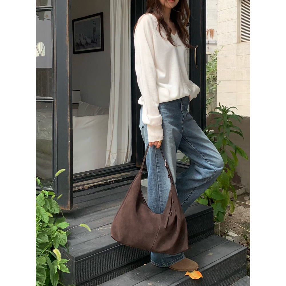 202512正韓🇰🇷真皮 hobo 真皮 麂皮 2色 大容量飯糰包 肩背包 斜背包  側背包-細節圖9