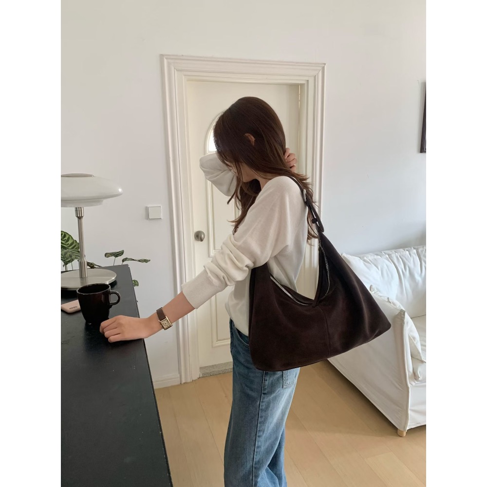 202512正韓🇰🇷真皮 hobo 真皮 麂皮 2色 大容量飯糰包 肩背包 斜背包  側背包-規格圖11