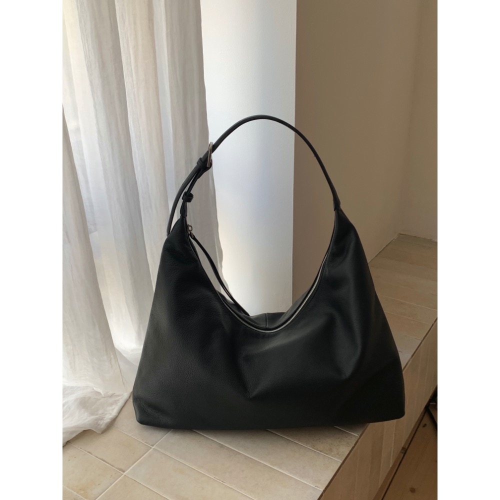 202512正韓🇰🇷真皮 hobo 小牛皮 2色 大容量飯糰包 肩背包 斜背包  側背包-細節圖3