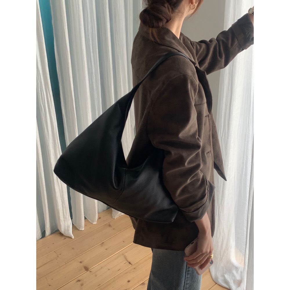 202512正韓🇰🇷真皮 hobo 小牛皮 2色 大容量飯糰包 肩背包 斜背包  側背包-細節圖8