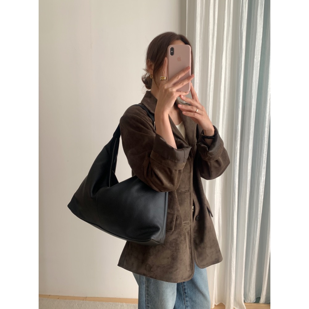 202512正韓🇰🇷真皮 hobo 小牛皮 2色 大容量飯糰包 肩背包 斜背包  側背包-細節圖9