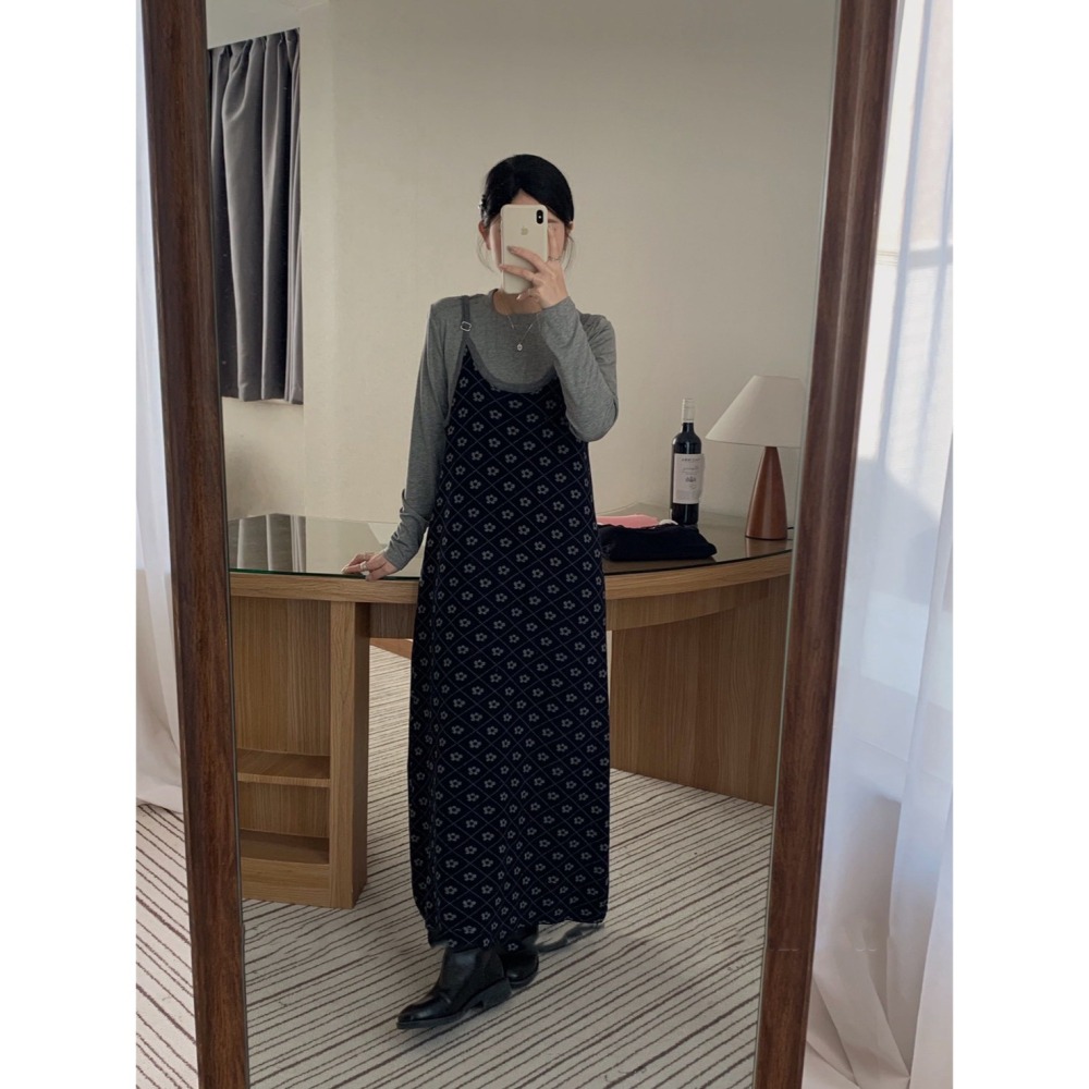 台中現貨 復古甜美花朵垂感顯瘦吊帶連衣裙背心長洋裝  w8012-細節圖10