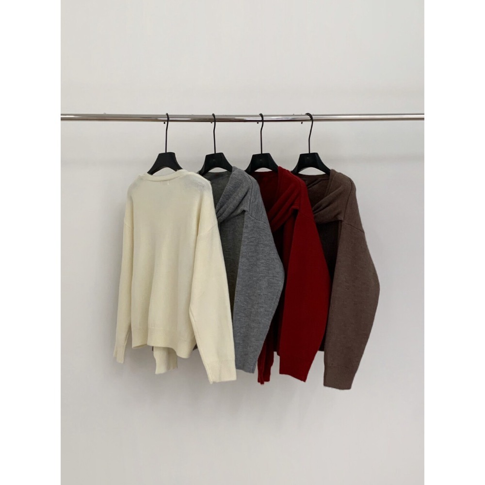 ［台中現貨⚡️過年紅色毛衣］💘復古風披肩假兩件大胸友善寬鬆設計感造型針織毛衣 4-950-細節圖10