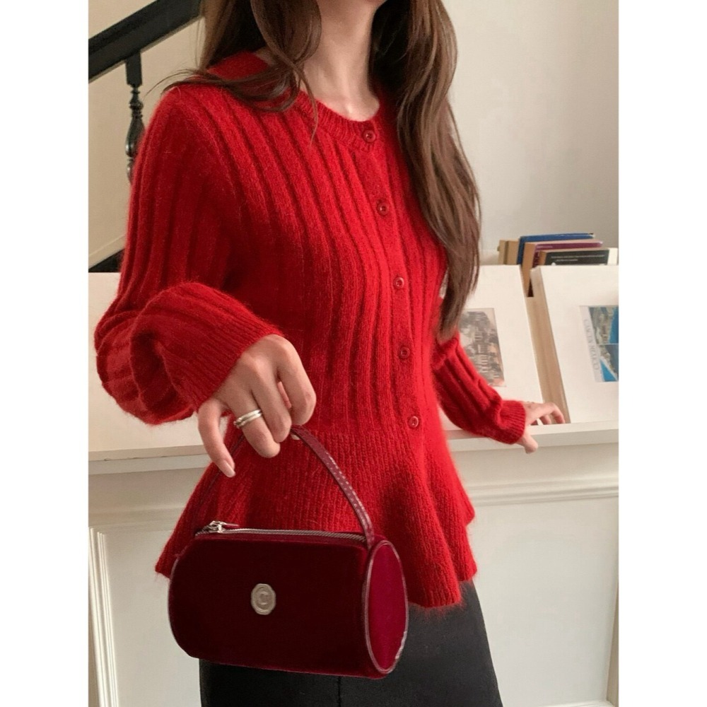 台中現貨⚡️💘 坑條條紋設計感小裙襬 縮腰顯瘦 純色圓領針織毛衣過年紅色毛衣 1-3281-細節圖2