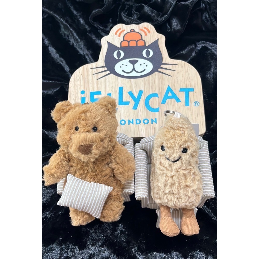 台中現貨⚡️Jellycat 好事花生🥜吊飾  不含服飾-細節圖3
