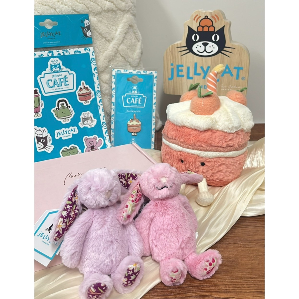 台中正品現貨⚡️Jellycat 上海限定 蜜桃蛋糕 桃子蛋糕 Melbie Peach Cake 另有兔吊飾-細節圖2