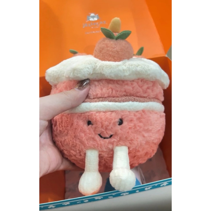 台中正品現貨⚡️Jellycat 上海限定 蜜桃蛋糕 桃子蛋糕 Melbie Peach Cake 另有兔吊飾-細節圖3